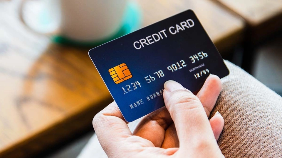 Reasons to Stop Using Credit Cards to Save Your Hard Earned Money