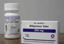 Should I Take Medicine to Abort the Pregnancy in the First Month?